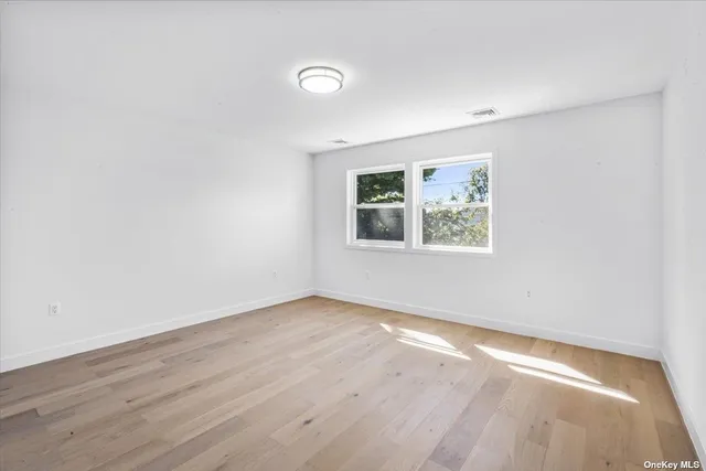 $1,498,000 | 23 Flower Lane, New Hyde Park, NY 11040