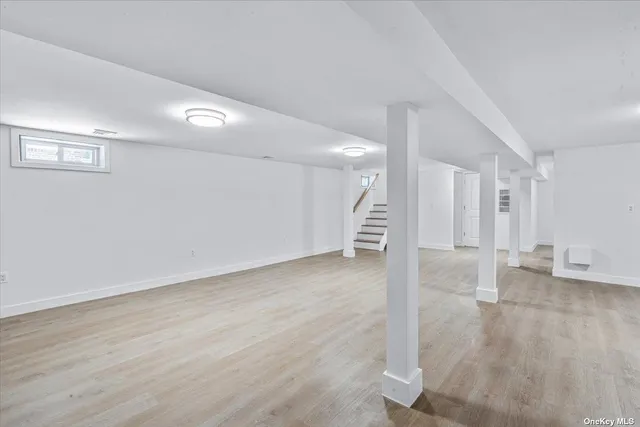 $1,498,000 | 23 Flower Lane, New Hyde Park, NY 11040