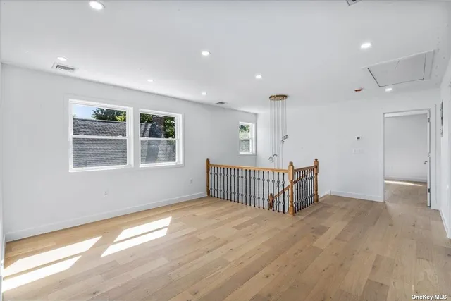 $1,498,000 | 23 Flower Lane, New Hyde Park, NY 11040