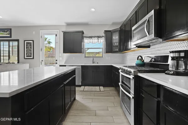 $339,950 | 3137 Red Creek, El Paso, TX 79938