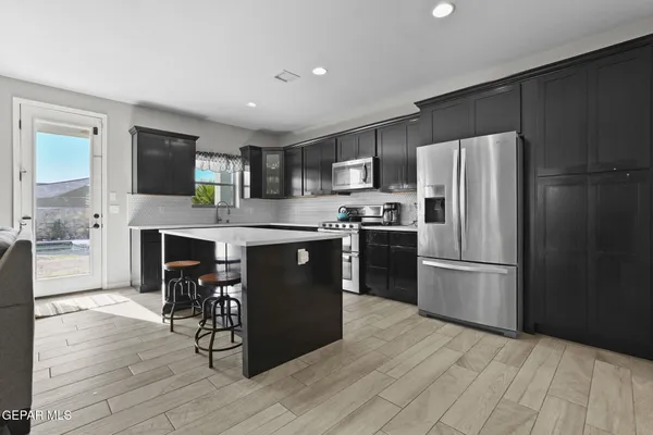 $339,950 | 3137 Red Creek, El Paso, TX 79938