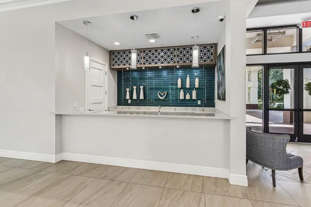 $3,325,000 | 2450 Northwest 41st Street, Boca Raton, FL 33431