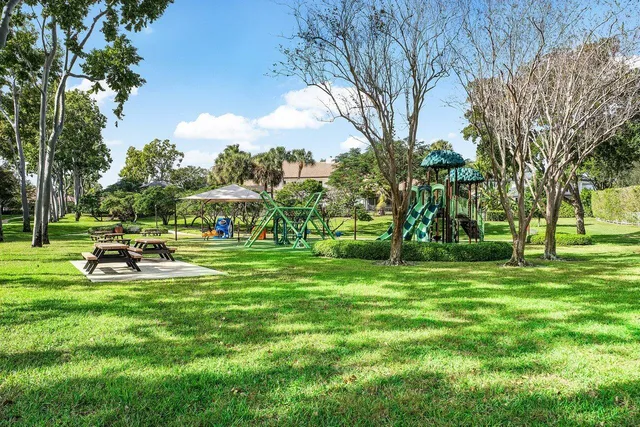 $3,325,000 | 2450 Northwest 41st Street, Boca Raton, FL 33431