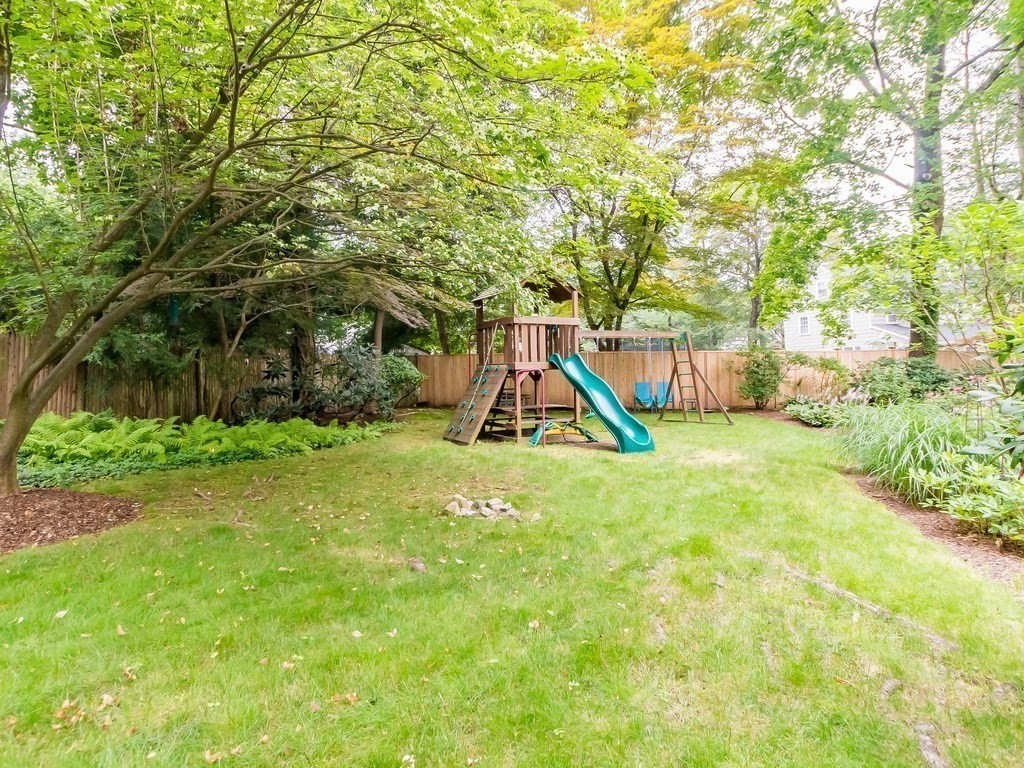 146 Arnold Road Newton, MA 02459 - Photo 39 of 42 Gallery Image 39