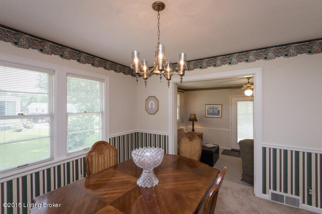 3710 Winchester Road Louisville, KY 40207 - Photo 9 of 33 Dining Room