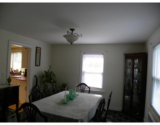 20 Alton Road Quincy, MA 02169 - Photo 4 of 5 Gallery Image 4