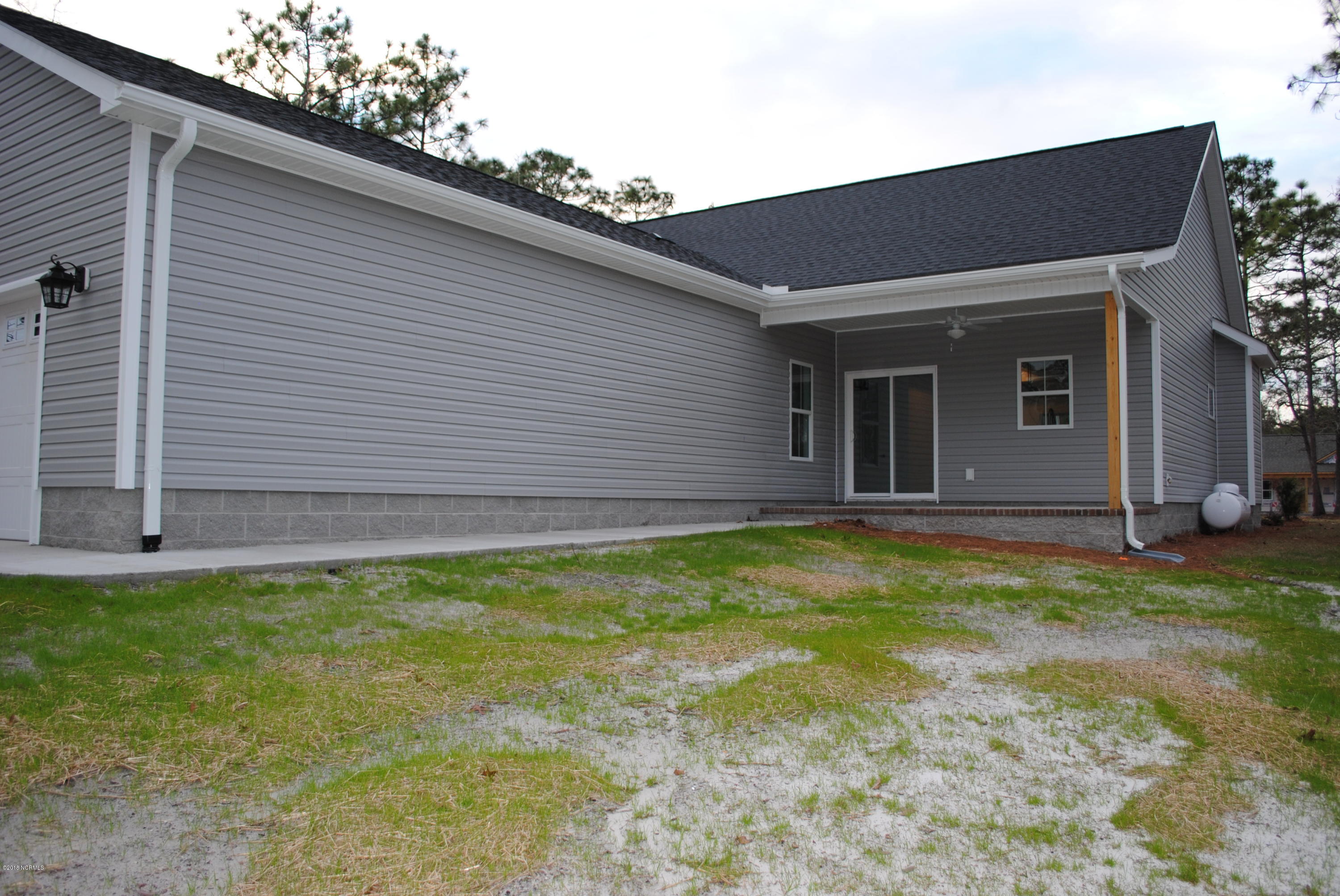 868 Cardinal Road Southport, NC 28461 - Photo 31 of 34 DSC_0248