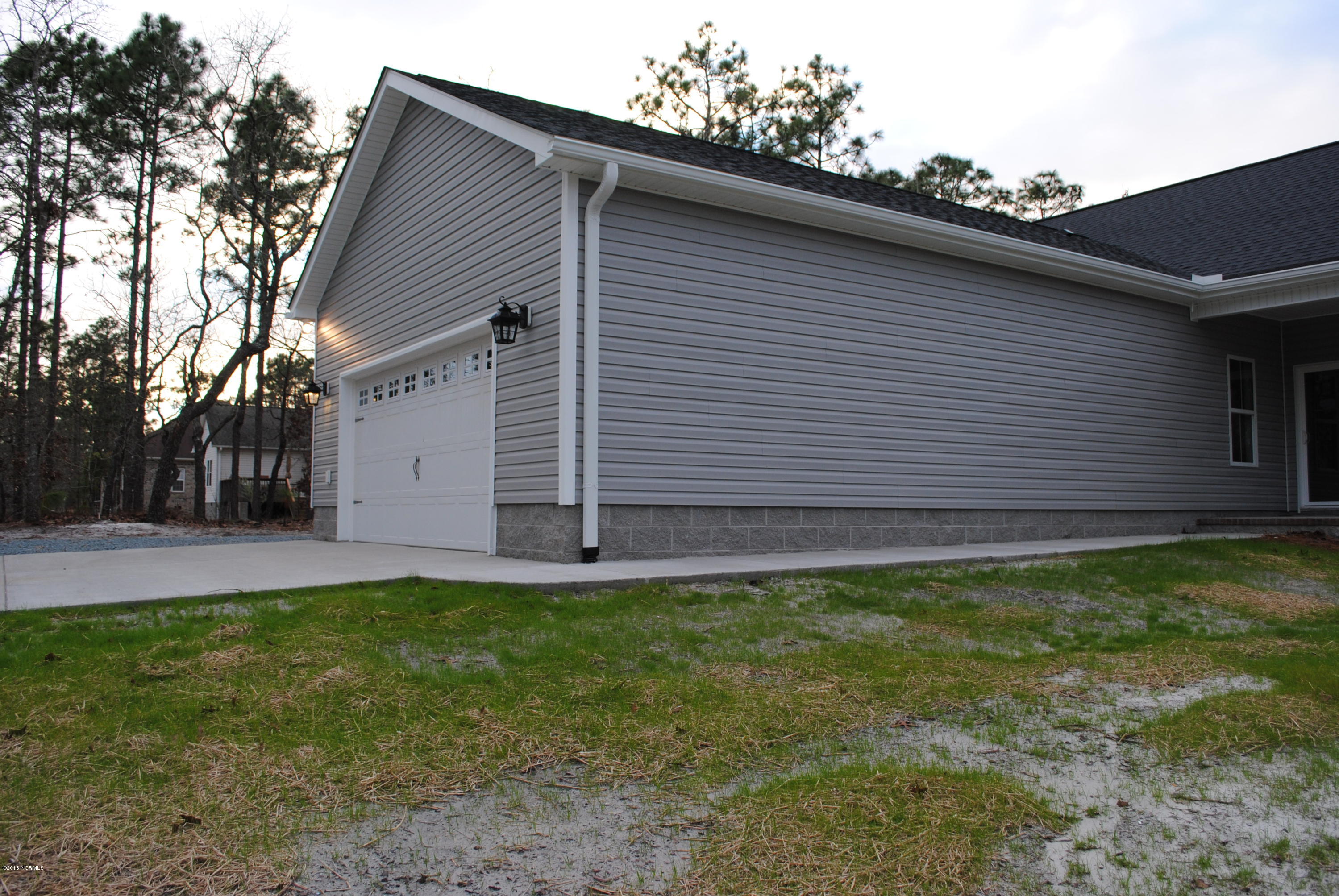 868 Cardinal Road Southport, NC 28461 - Photo 32 of 34 DSC_0249