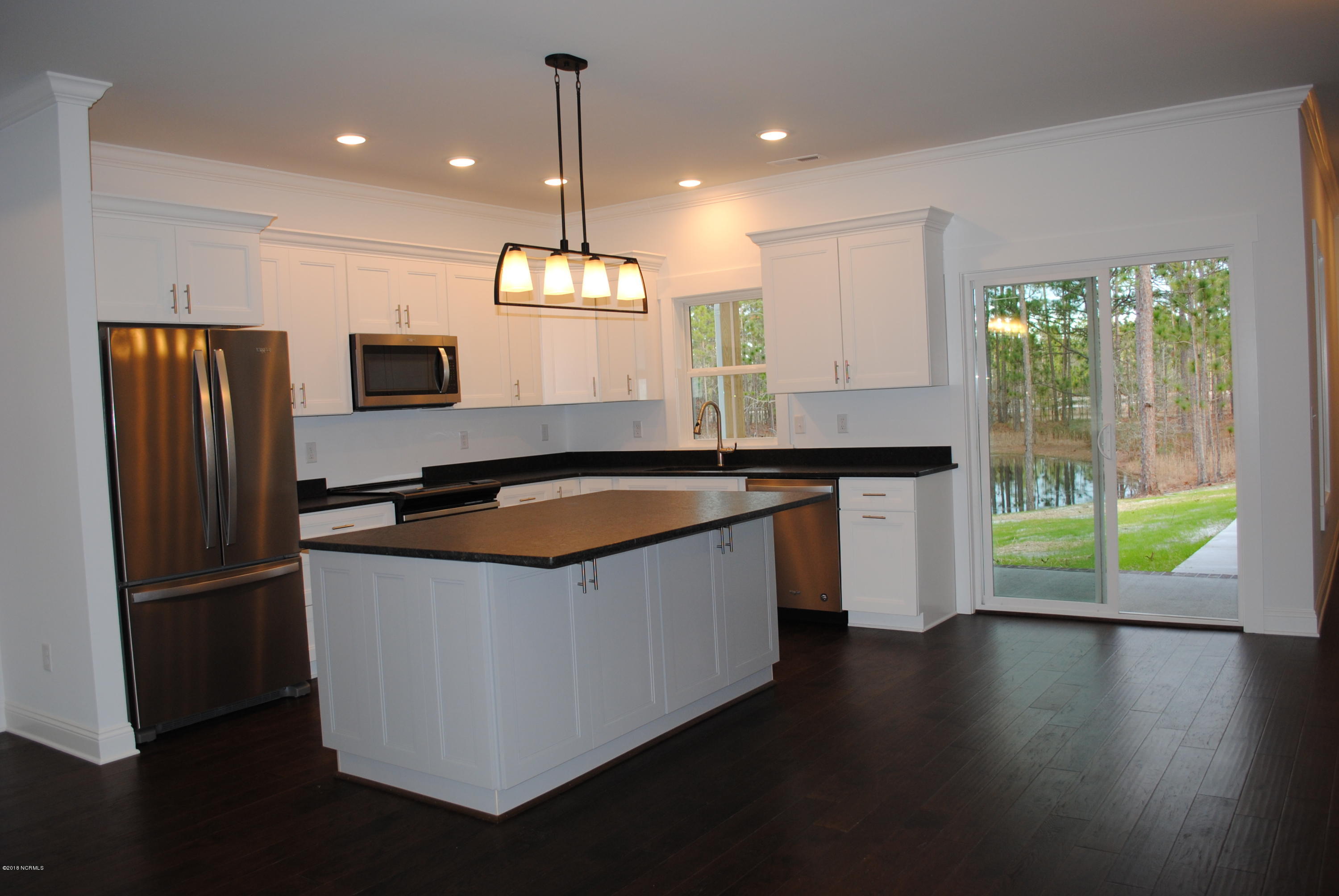 868 Cardinal Road Southport, NC 28461 - Photo 6 of 34 DSC_0221