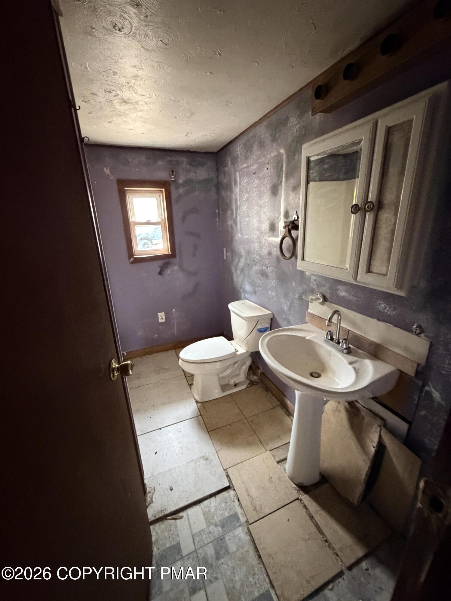 260 Creek Road Wapwallopen, PA 18660 - Photo 38 of 113 Bathroom