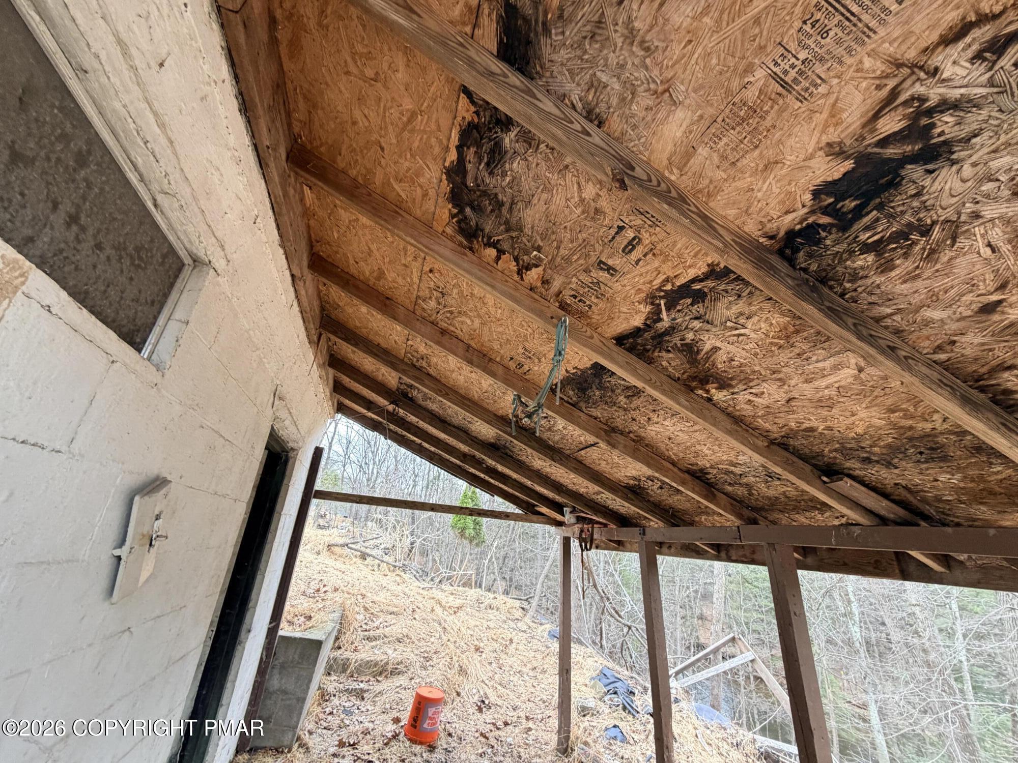 260 Creek Road Wapwallopen, PA 18660 - Photo 56 of 113 Covered back entrance