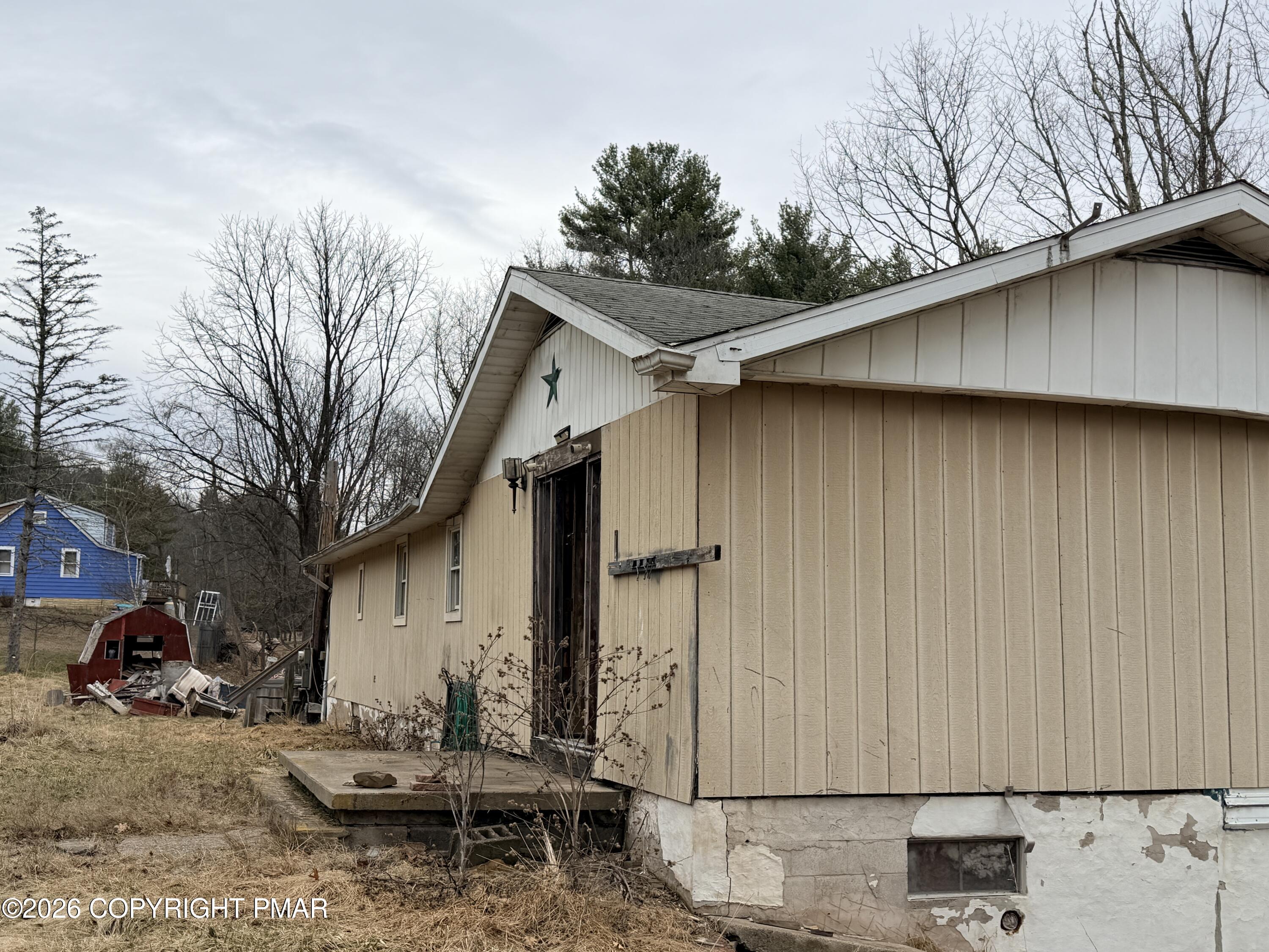 260 Creek Road Wapwallopen, PA 18660 - Photo 7 of 113 Right-front side