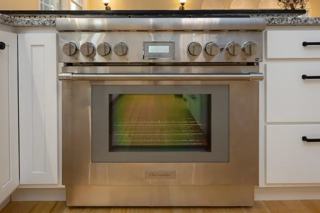 $699,000 | 136 Shore Drive, Salem, NH 03079