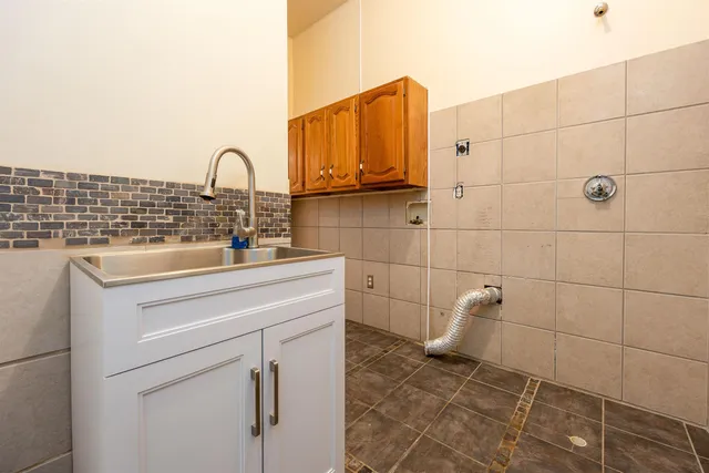 $699,000 | 136 Shore Drive, Salem, NH 03079