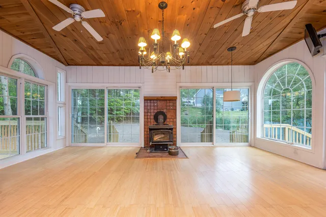 $719,000 | 136 Shore Drive, Salem, NH 03079