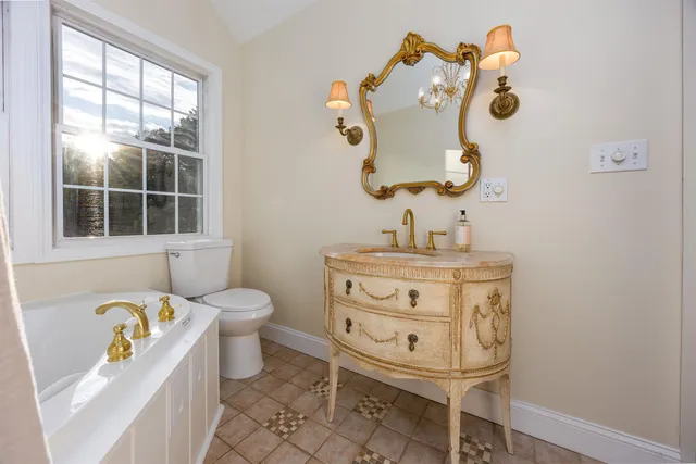 $719,000 | 136 Shore Drive, Salem, NH 03079