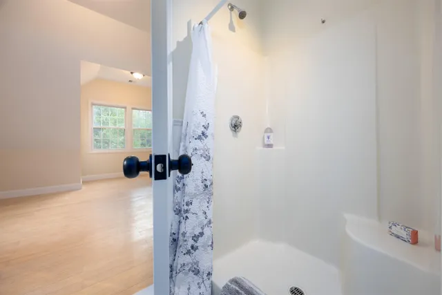 $719,000 | 136 Shore Drive, Salem, NH 03079