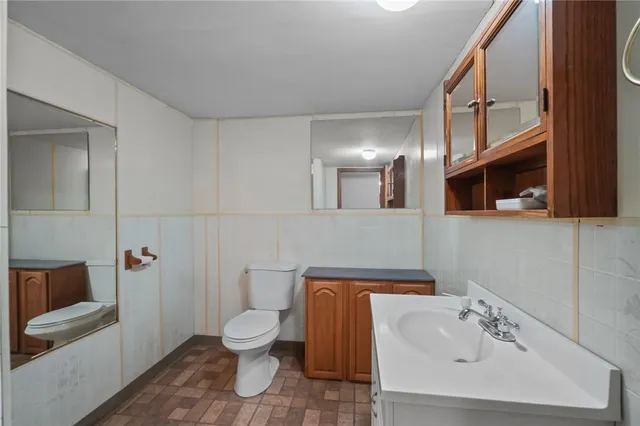 $375,000 | 86 Laurel Lane, South Kingstown, RI 02892