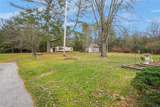$375,000 | 86 Laurel Lane, South Kingstown, RI 02892
