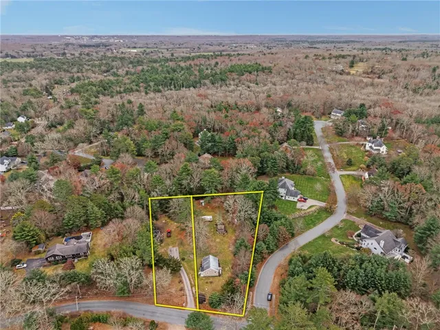 $375,000 | 86 Laurel Lane, South Kingstown, RI 02892