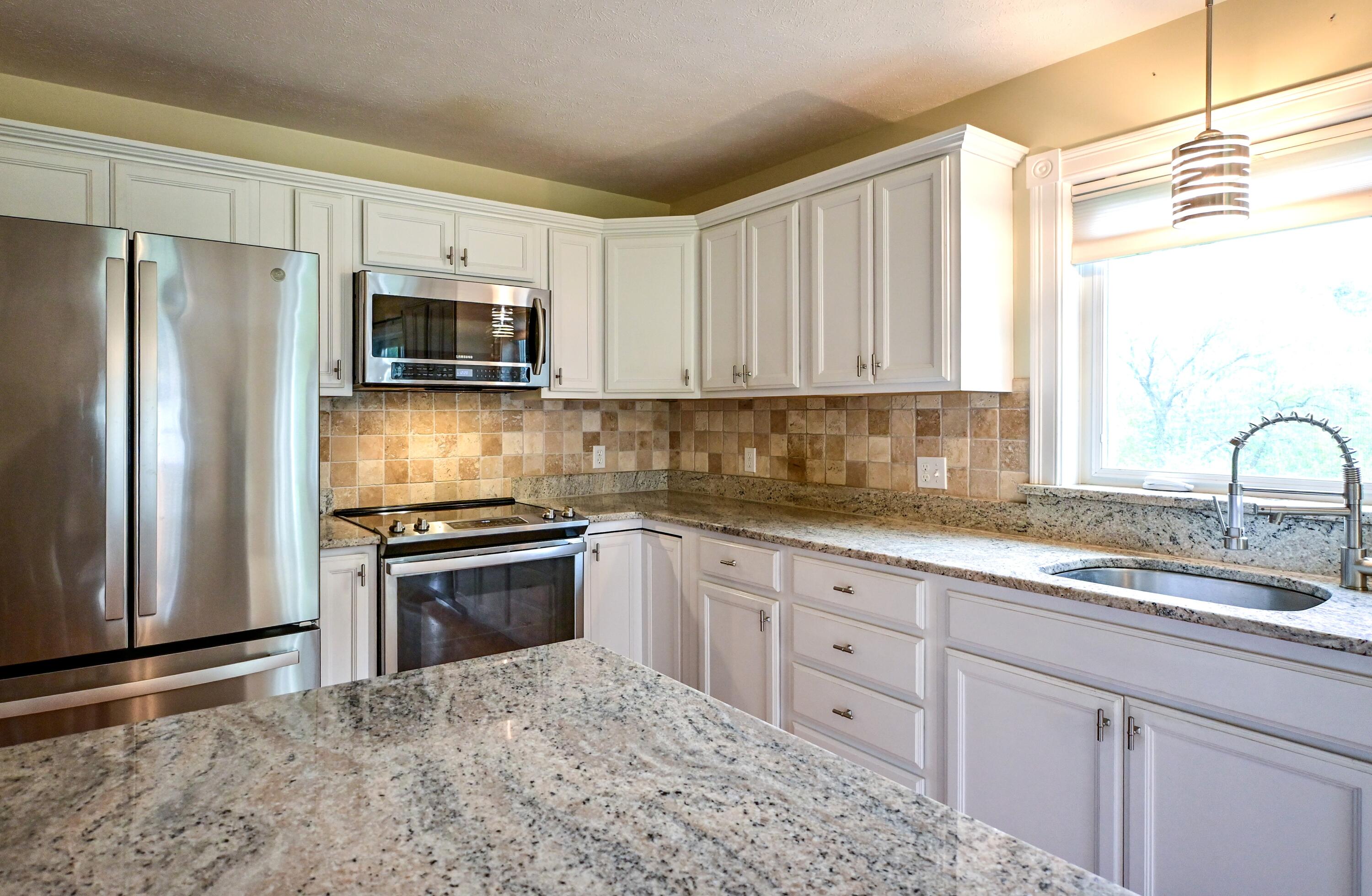 31 Pride Street Westbrook, ME 04092 - Photo 15 of 40 31 Pride Street