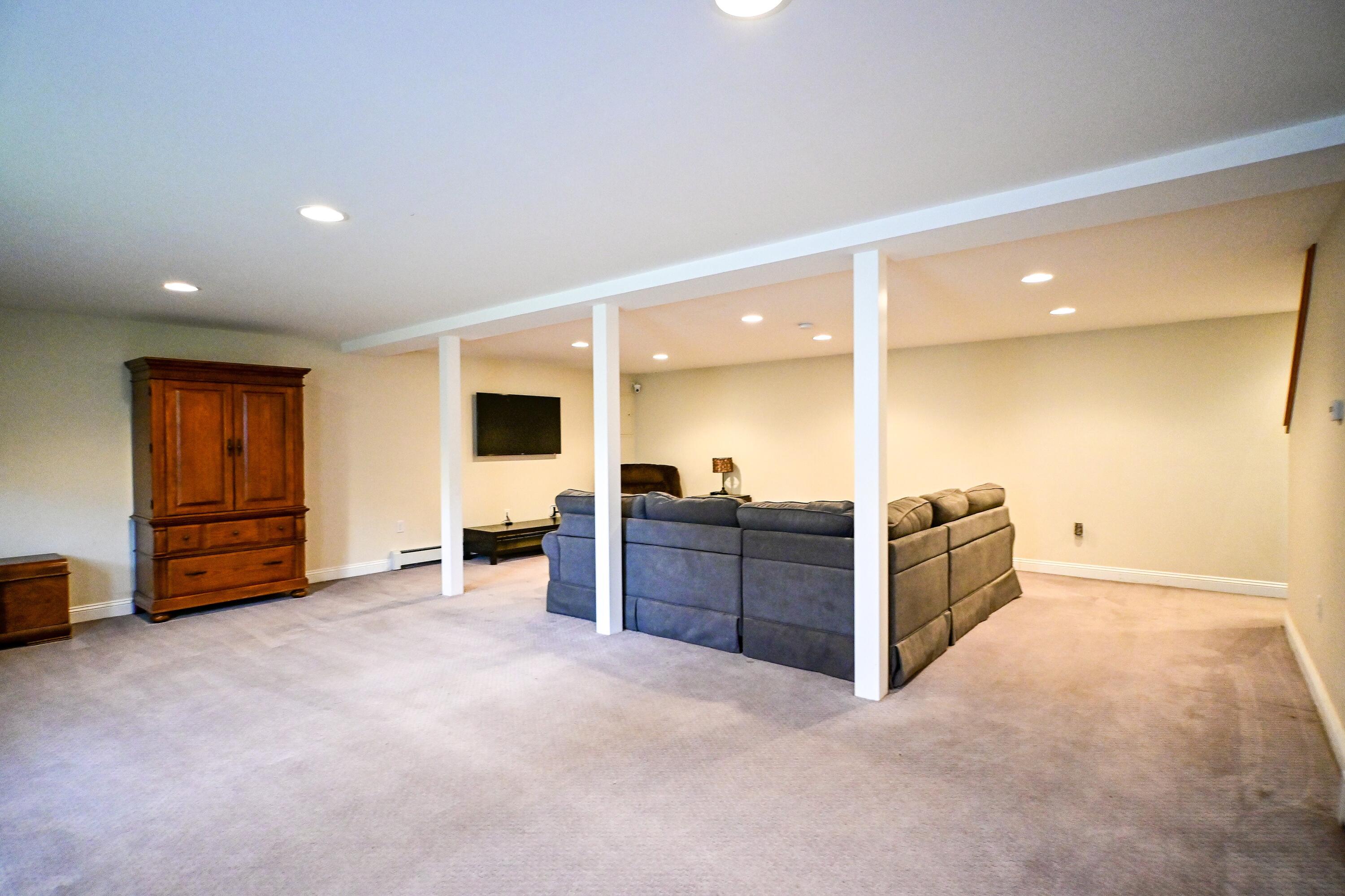 31 Pride Street Westbrook, ME 04092 - Photo 32 of 40 31 Pride Street