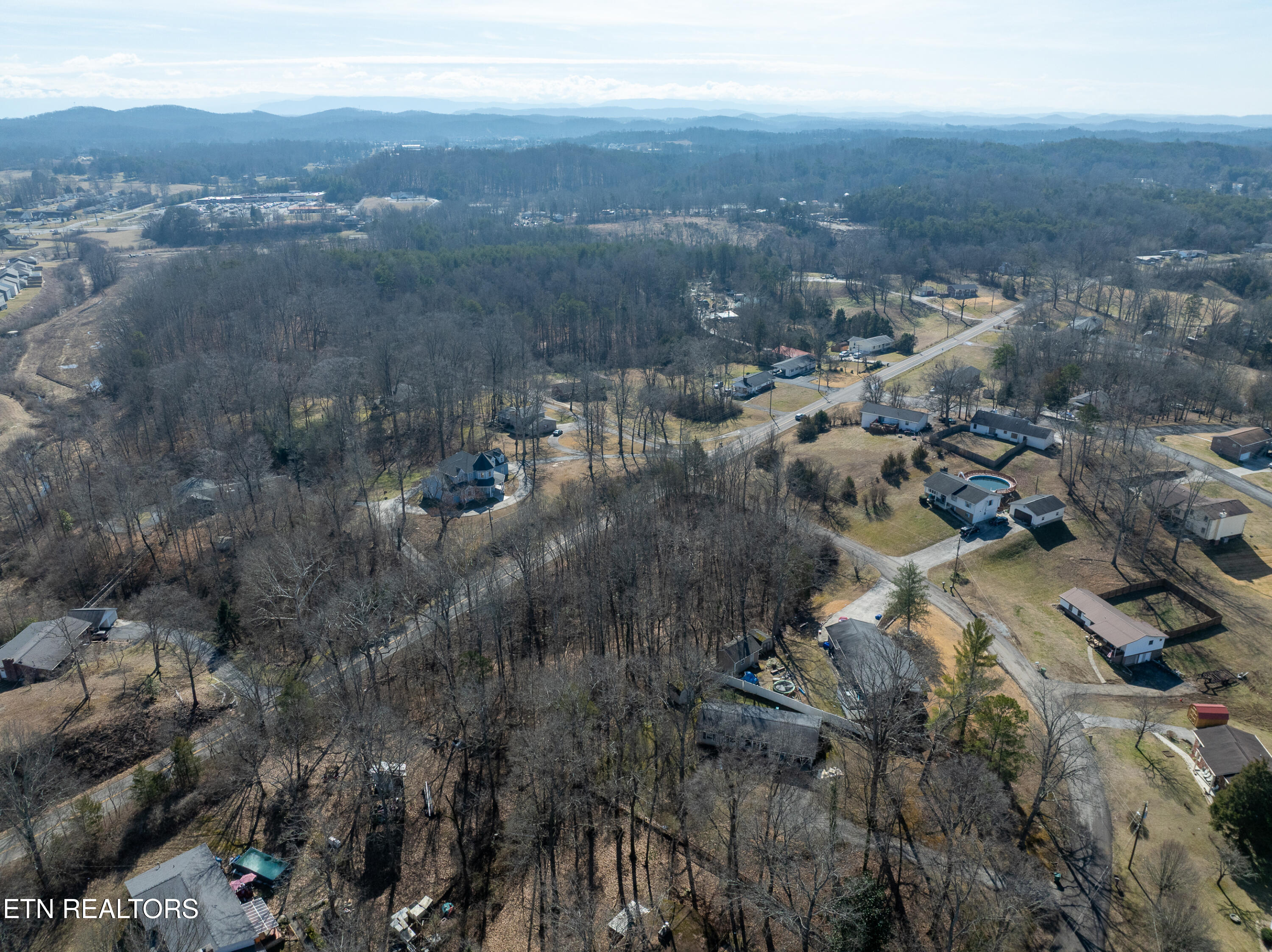 7421 North Ruggles Ferry Pike Knoxville, TN 37924 - Photo 6 of 11 ESTABLISHED NEIGHBORHOOD