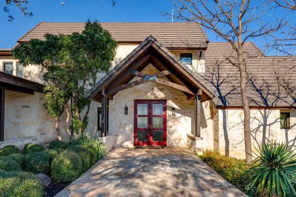 a view of house with outdoor space