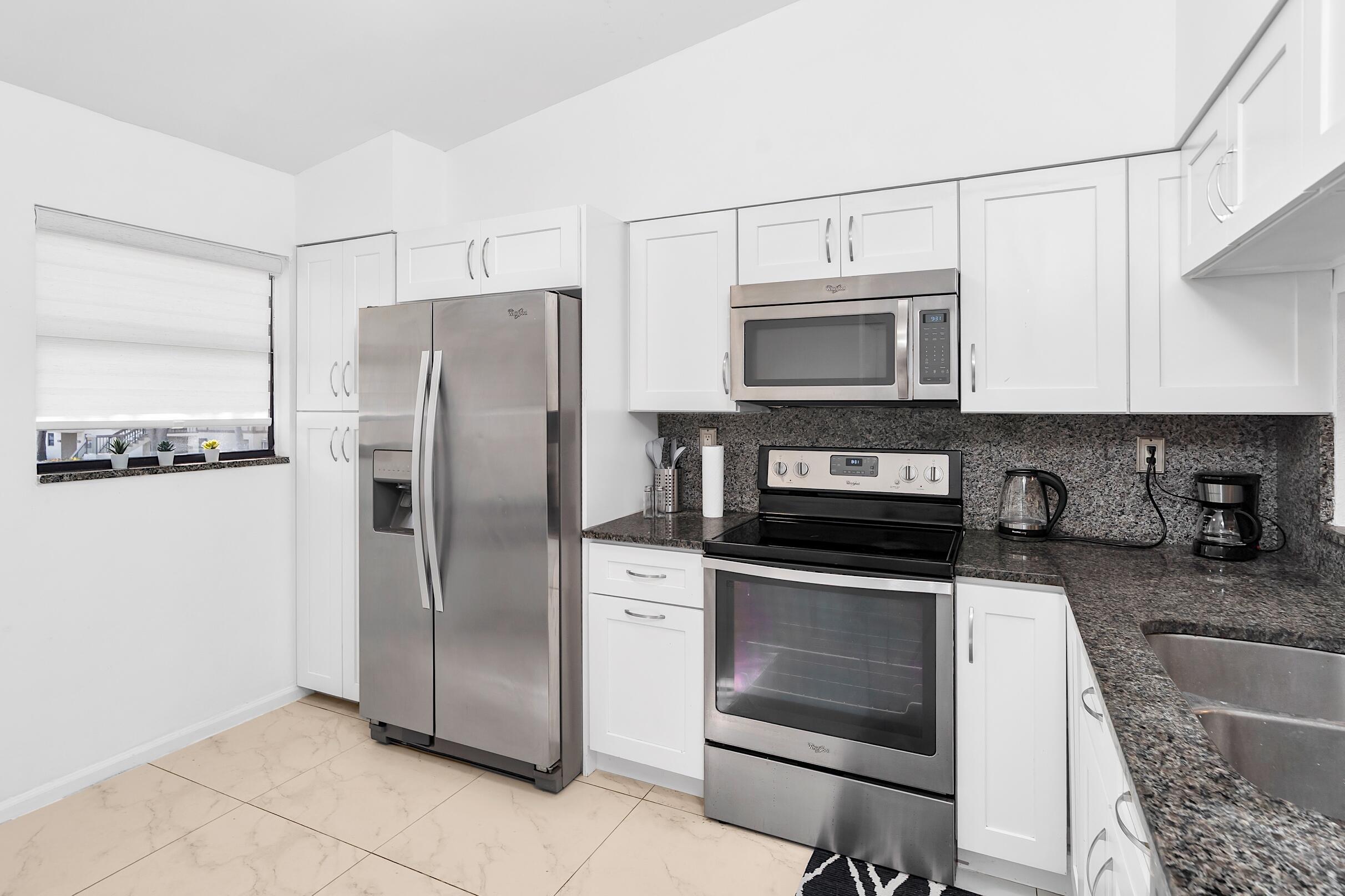 3139 Millwood Terrace, Unit 230 Boca Raton, FL 33431 - Photo 4 of 37 230 - 006