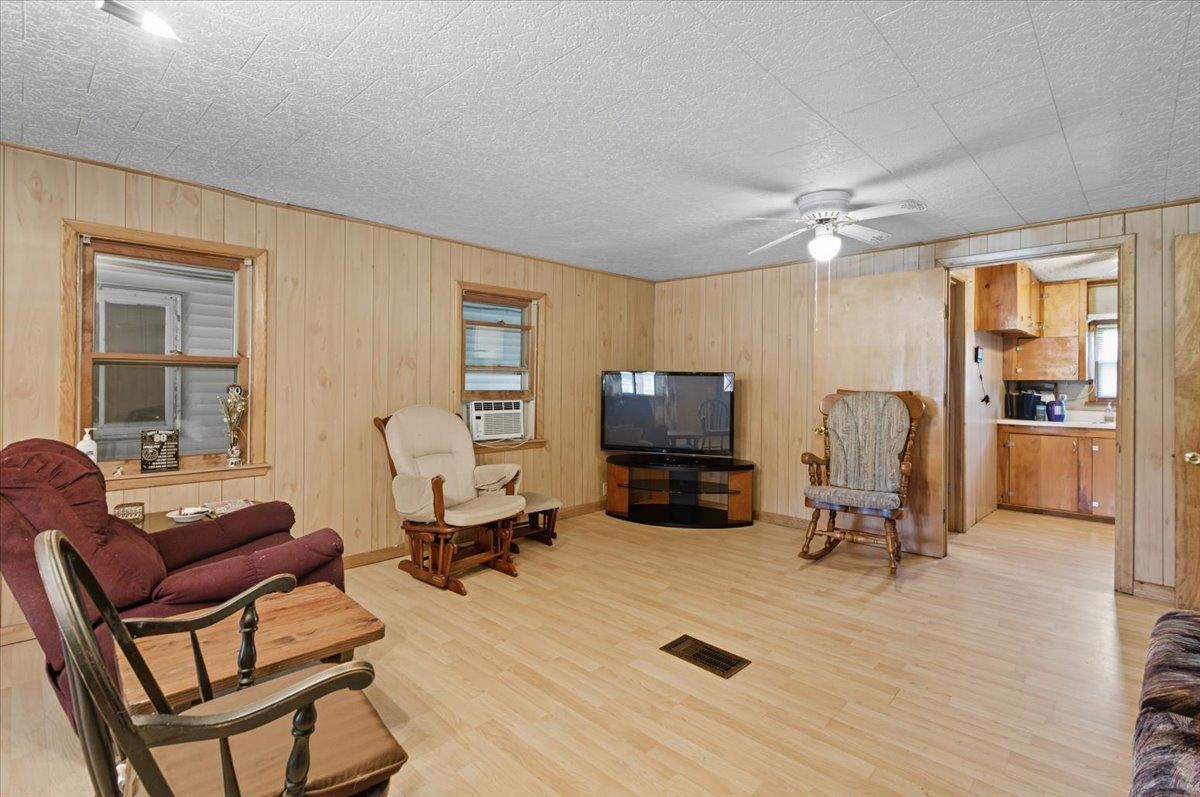 455 Hardwood Hill Road Richford, VT 05476 - Photo 23 of 53