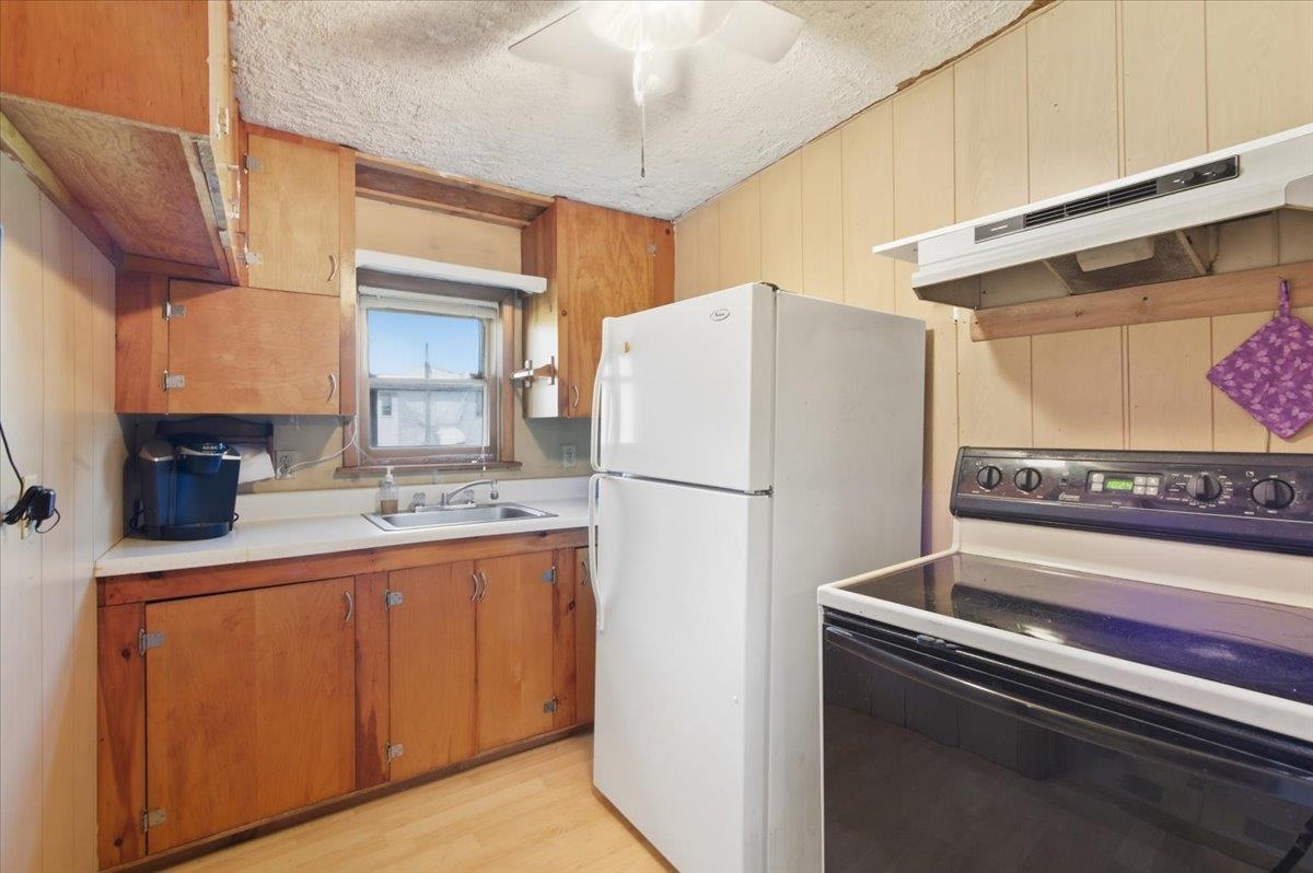 455 Hardwood Hill Road Richford, VT 05476 - Photo 25 of 53