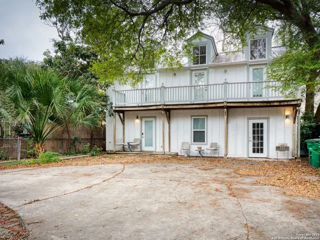 $8,500 | 215 Beauregard Street, San Antonio, TX 78204