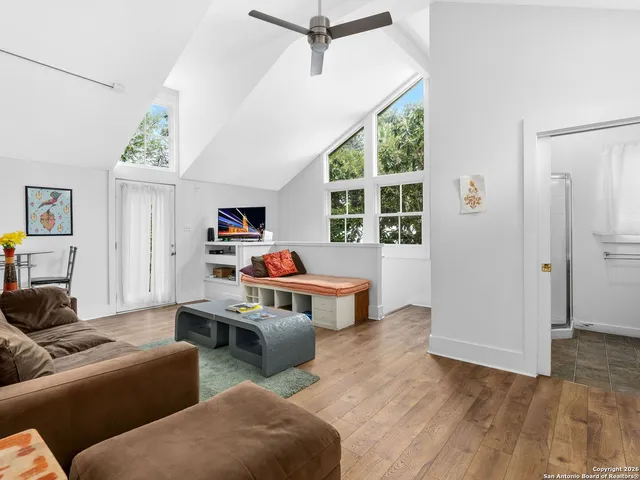 $8,500 | 215 Beauregard Street, San Antonio, TX 78204