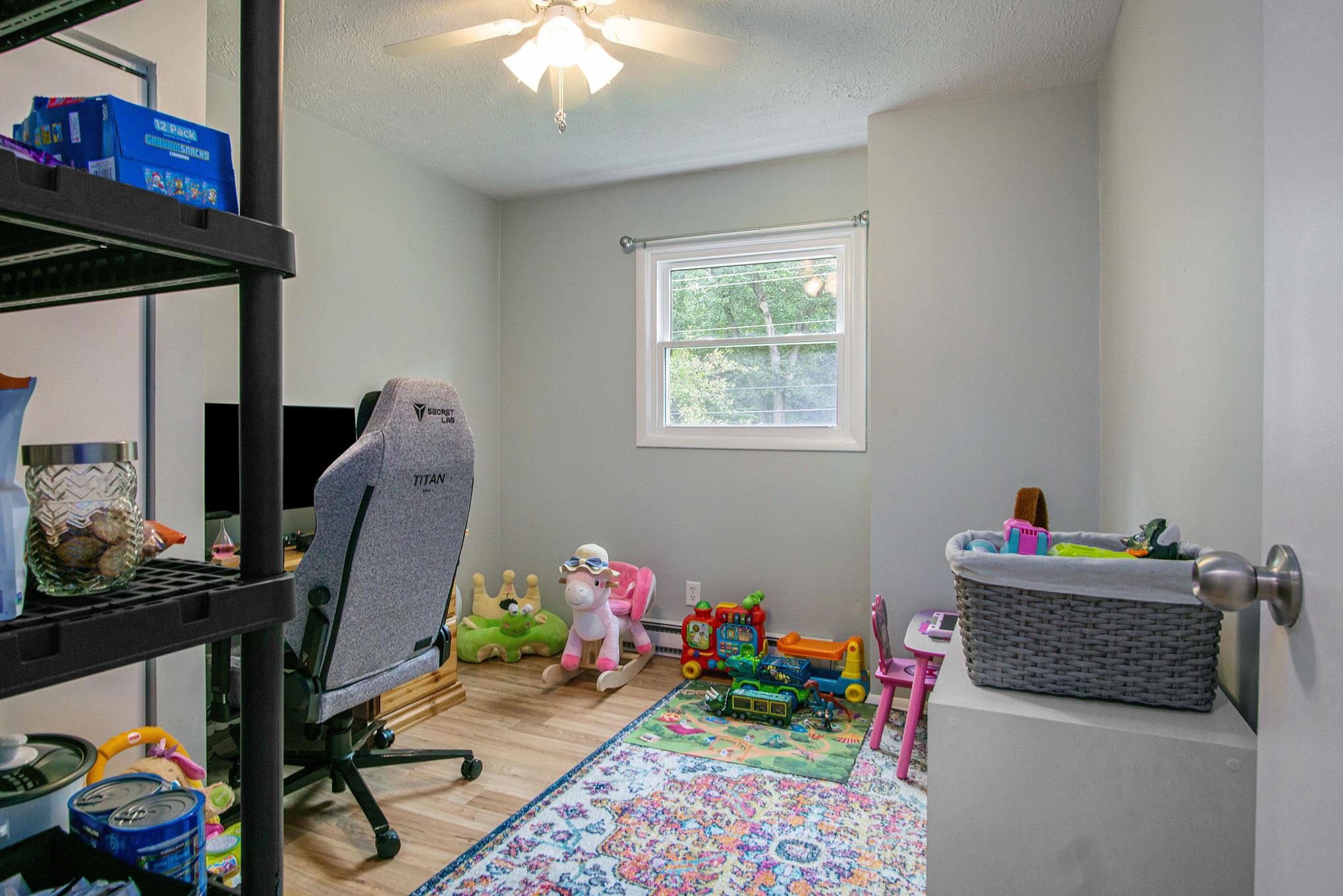 10121 Dunn Road Osceola, IN 46561 - Photo 19 of 24 Gallery Image 19