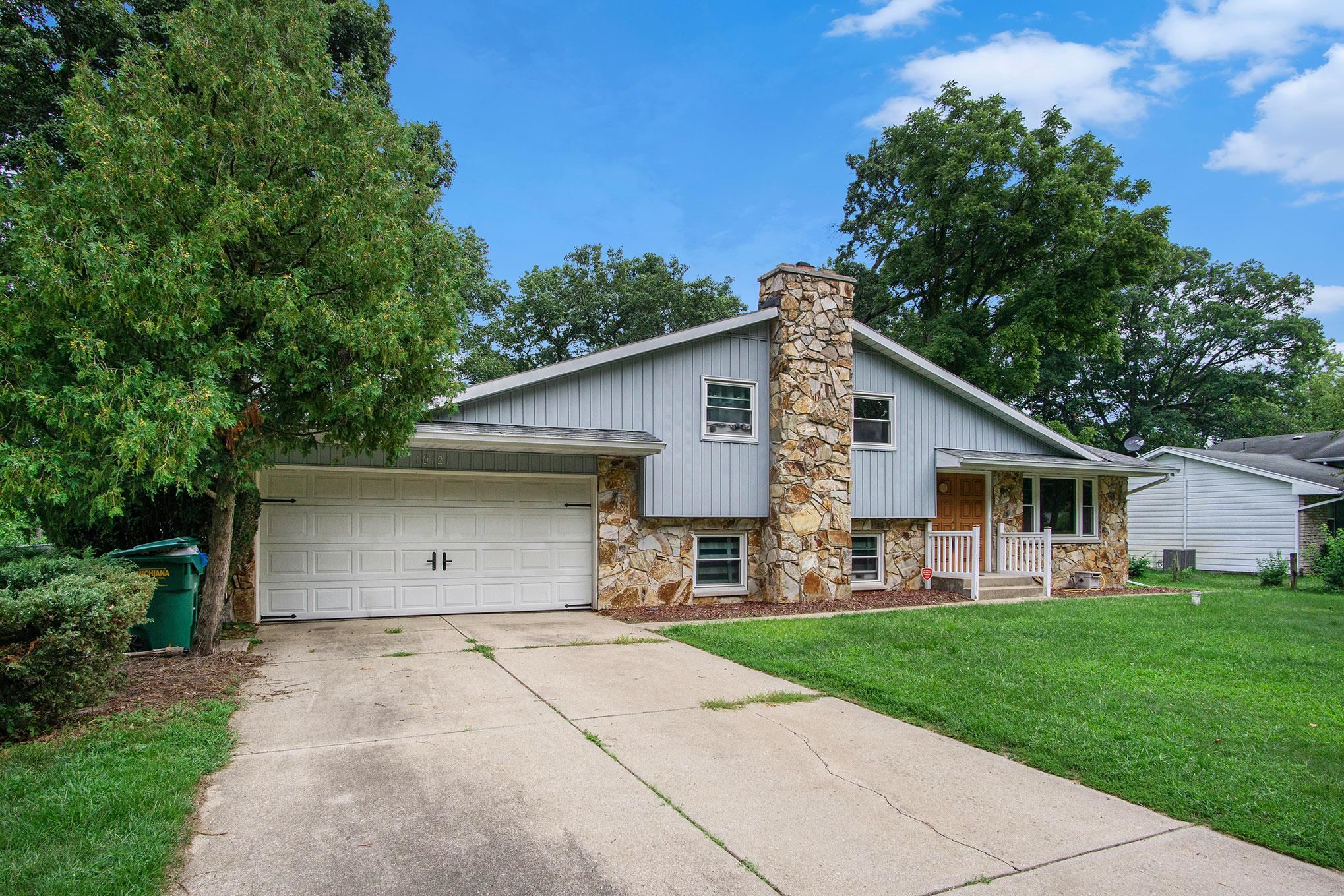 10121 Dunn Road Osceola, IN 46561 - Photo 3 of 24 Gallery Image 3