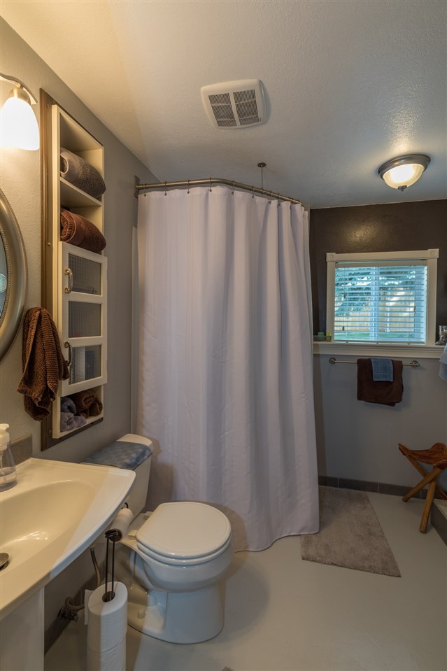 3312 East Moody Road Mead, WA 99021 - Photo 14 of 20 Gallery Image 14