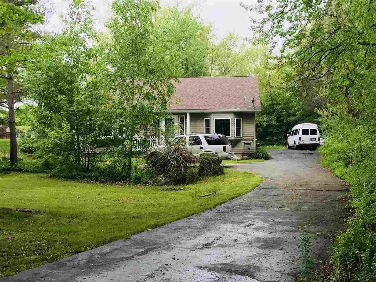 7183 North Lewis Road Mount Morris, MI 48458 - Photo 6 of 34 21450346-5.JPG