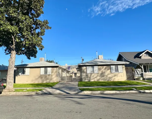 $990,000 | 422 North Glenn Avenue, Fresno, CA 93701