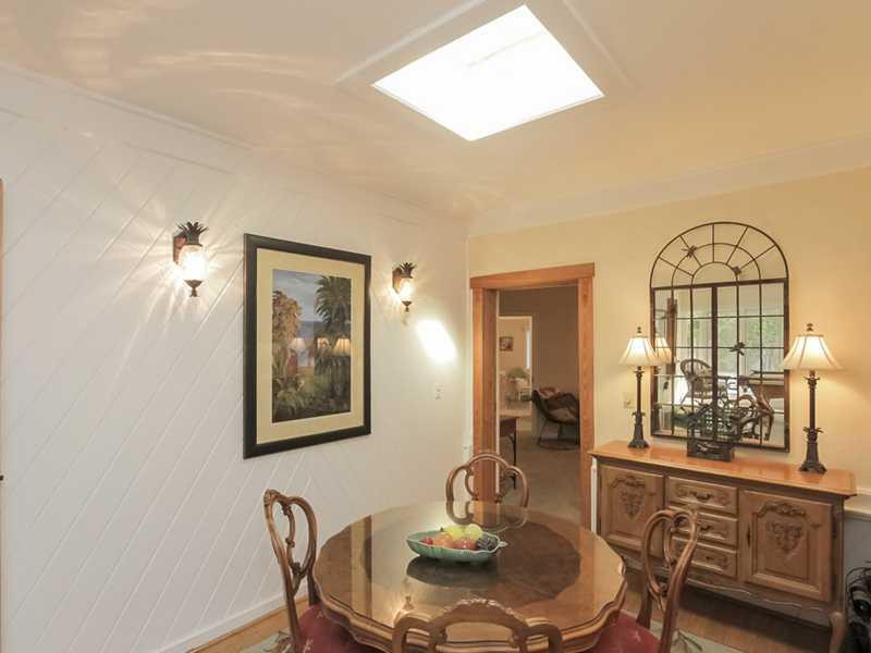 16 Minnetonka Road Sea Ranch Lakes, FL 33308 - Photo 14 of 35 Dining Room