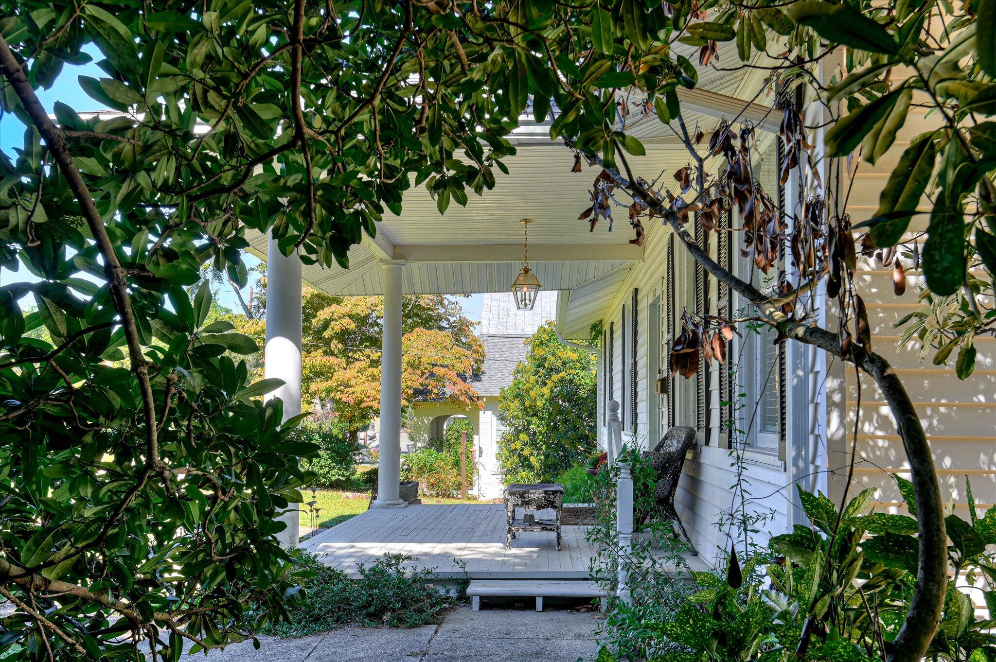 1220 Hickman Road Augusta, GA 30904 - Photo 4 of 45 Porch/Side View