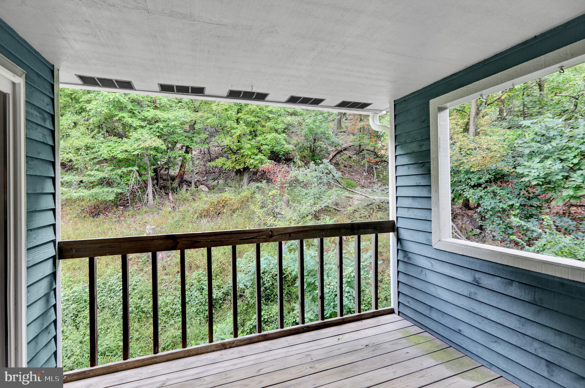 237 North 14th Street Reading, PA 19604 - Photo 25 of 26 a view of a wooden deck