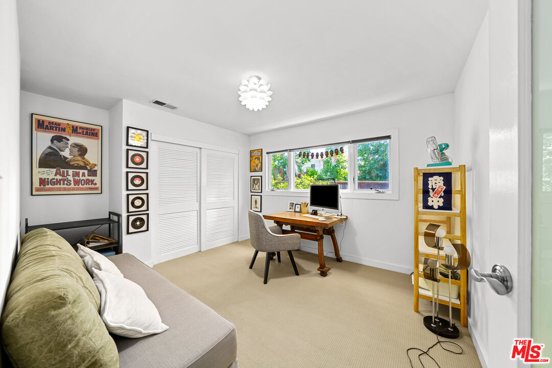 2802 Angus Street Los Angeles, CA 90039 - Photo 13 of 36