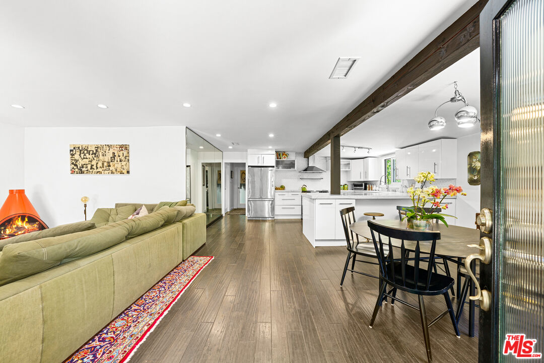 2802 Angus Street Los Angeles, CA 90039 - Photo 2 of 36