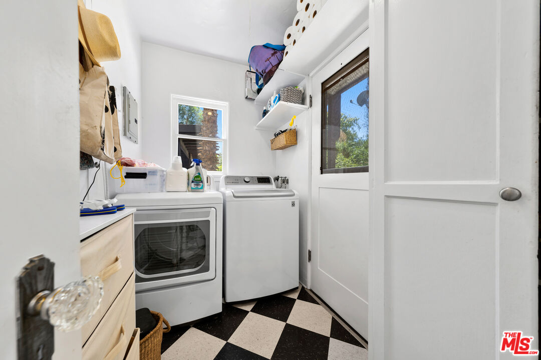 2802 Angus Street Los Angeles, CA 90039 - Photo 21 of 36