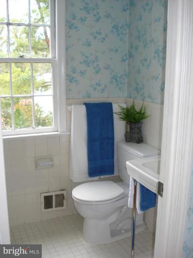 5017 Westport Road Chevy Chase, MD 20815 - Photo 6 of 13 Master Bath