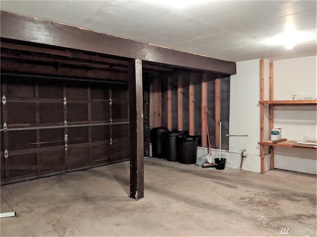 8621 244th Street Southwest Edmonds, WA 98026 - Photo 19 of 23 Gallery Image 19