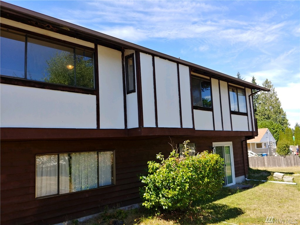 8621 244th Street Southwest Edmonds, WA 98026 - Photo 22 of 23 Gallery Image 22