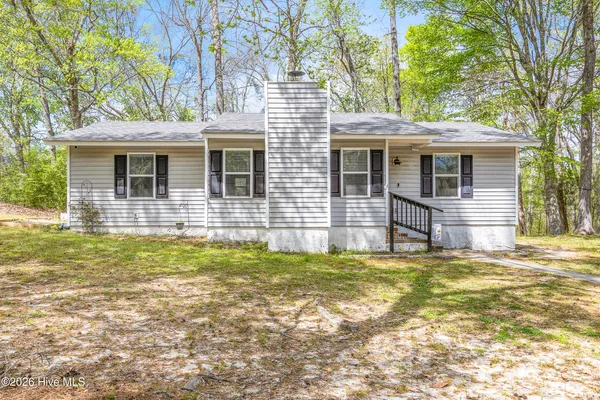 $235,000 | 207 Winter Place, Jacksonville, NC 28540