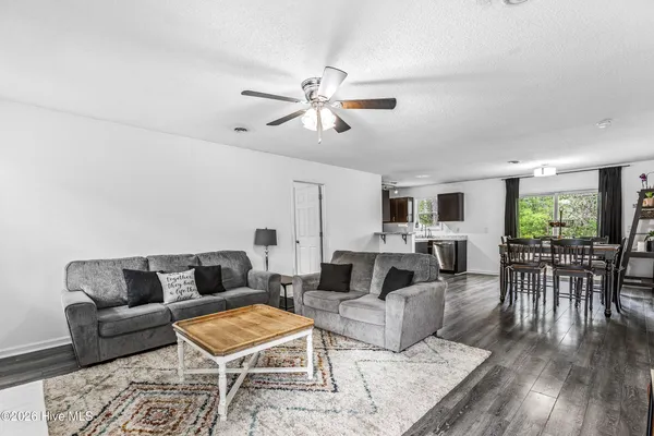 $235,000 | 207 Winter Place, Jacksonville, NC 28540