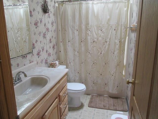 159 Monarch Road Dunbar, PA 15431 - Photo 13 of 22 hall bath
